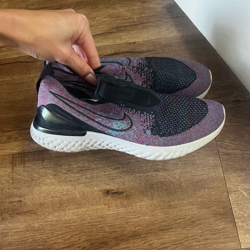 Nike trainers size 7.5-8 - Picture 2 of 4